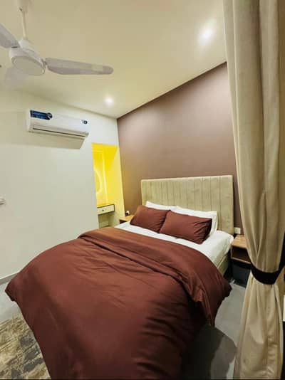 Luxury one bedroom per day weekly short stay