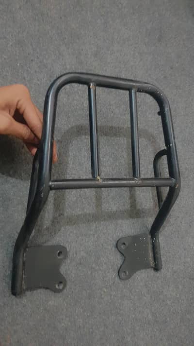 back seat of pridor / deluxe