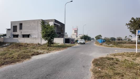 1 Kanal Direct Plot Reasonable Price Prime Location For Sale In Block T DHA Phase 8 Lahore