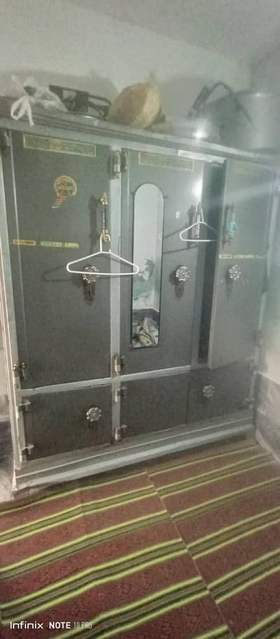 3 door king size almari