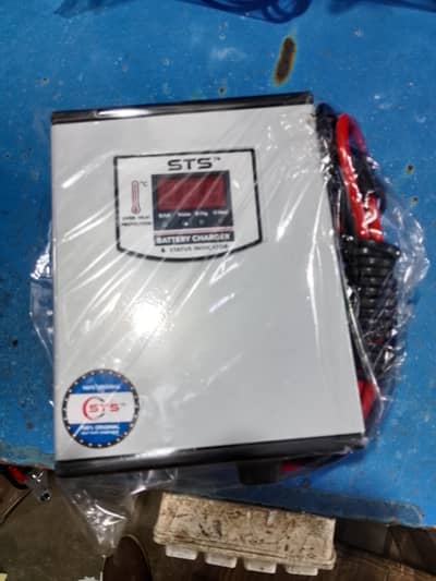 STS Battery Charger 20 Ampare