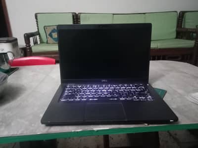 Dell Latitude e5400 core i5 8th generation excellent condition