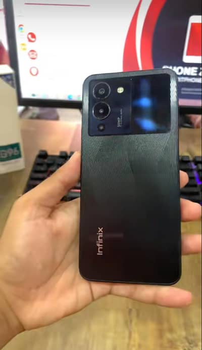 Infinix note 12. . . 8/128