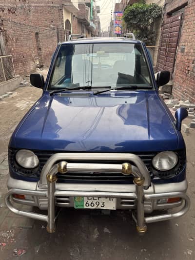 Mitsubishi mini pajero 4*4