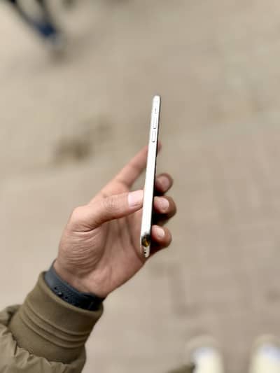 I Phone 11 Pro 64 Non