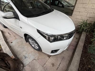 Toyota Corolla Altis 2015- Genuine | Family Used | Excellent Condition