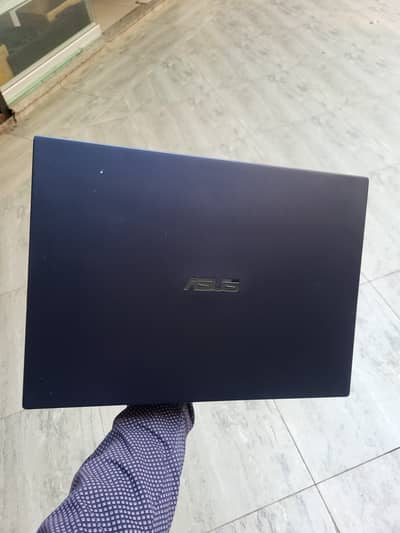 ASUS ExpertBook | Core i5 10th gen | TechWorld