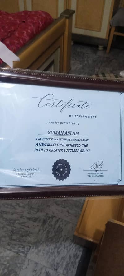 female staff required online business related