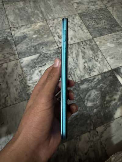 Infinix hot 12  6+5gb ram 128 rom with box for sale