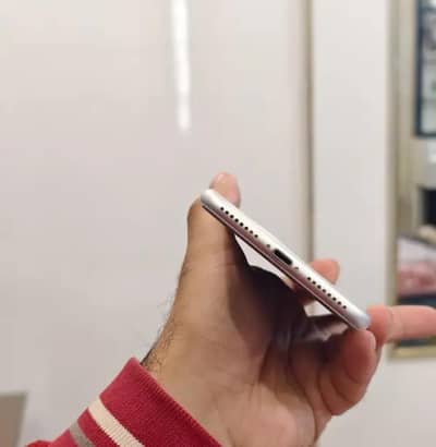 iphone 7 plus 128 GB my WhatsApp number 0320-24-100-47