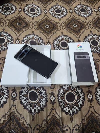 Google Pixel 7 Pro Official