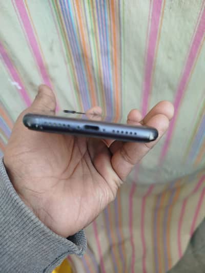 IPHONE 11 NON PTA (JV)