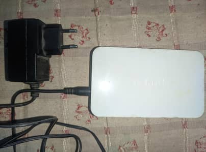 D-Link Switcher with Original Adapter