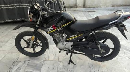 Yamaha YBR 125G bike for sale
