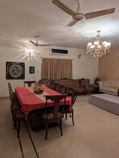 HOUSE FOR SALE 240 SQYDS IN RAILWAY SOCIETY BLOCK 13 A