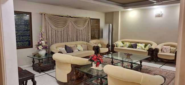 *PREMIUM PROPERTY FOR SALE*Gulshan-E-Iqbal Block 17, Karachi 300 Sq Yards, West Open  9 Bed DD, Ground + 2 Demand: 23 Crore Exquisite Luxury Living In A Prime Location!