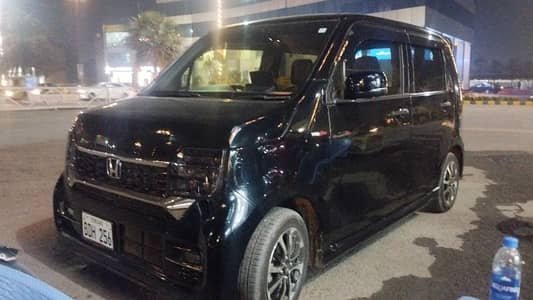 Honda N Wgn custom L 24/25