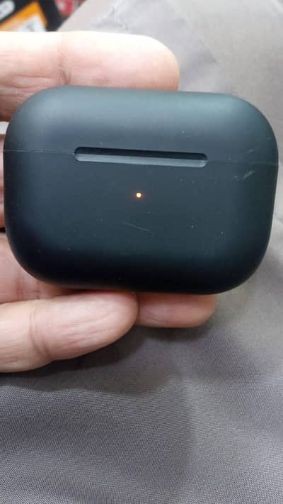 Air pord pro good quality good battry time