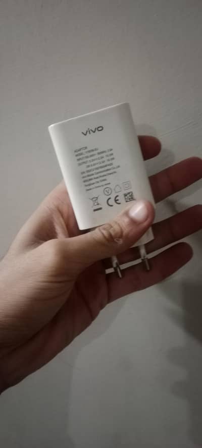 Geniun fast charger. !