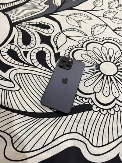 Apple iPhone 14 Pro Max BRAND NEW CONDITION 10/10