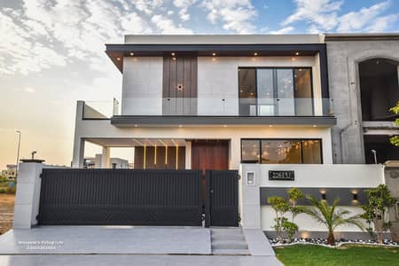10 MARLA BRAND NEW MODERN DESIGNER HOUSE FOR SALE