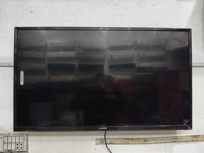 Izone Led 42 inch outclass piece 0306/4462/443