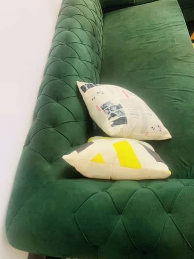 Royal green Lshaped sofa with puffy