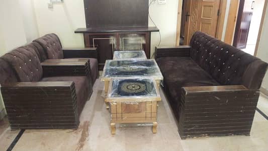 Non Furnished 2 BED & DRAWING FLAT FOR RENT