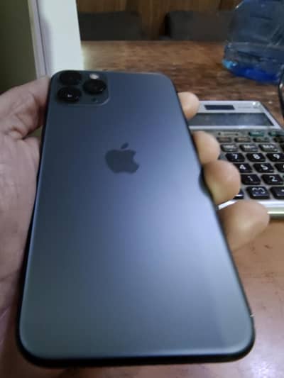 11 pro 64GB battery health 61,