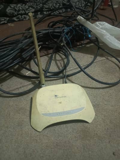 Wifi router fiber, + PTCl available