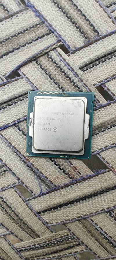 gigabyte H81M-H motherboard plus i5 4th gen prcoessor combo