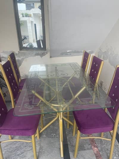 Dining Table with 6 chairs