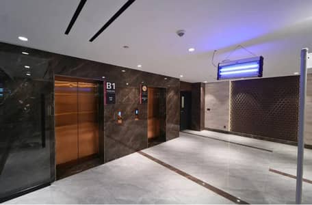 998 Sq Feet Premium Furnished Flat For Rent