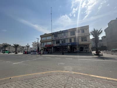 Urgent Sale Central Park 10 Marla Block C Direct from Overseas owner