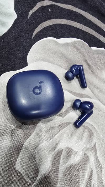 Anker soundcore P20i ear buds