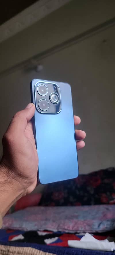 infinix hot 40i 8+8/ 128 pta official approved only mobile