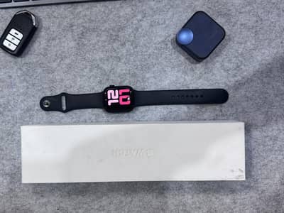 Apple watch series 8 45mm 95% battery health