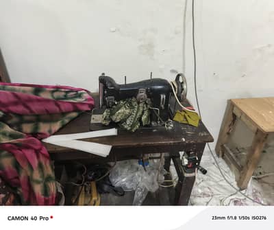 4 Joki 1 Over Lock Machine For Urgent Sale