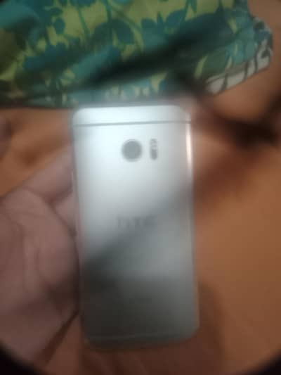 Htc Mobile Hai Bilkul Okay Hai Bus Panel Toota Huwa Hai