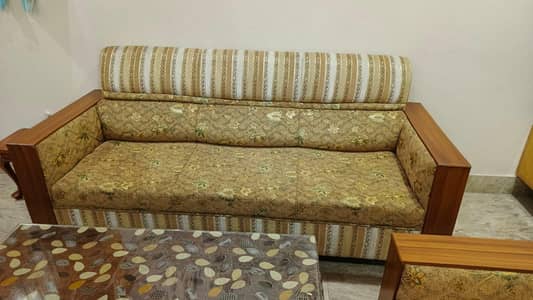 seven seaters sofa sets with table