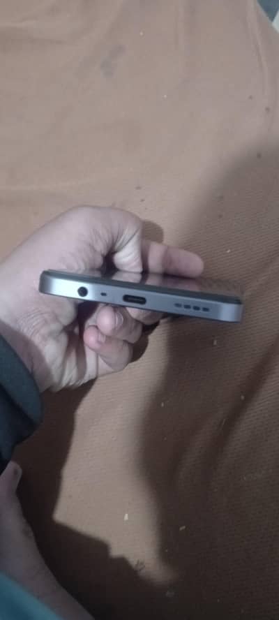 Realme note 60 4+4 gb ram 128 gb memory