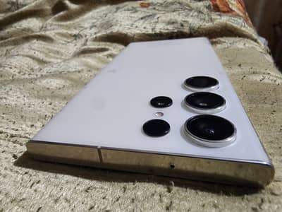 Water pack 12+12/256Gb Good Condition unvisbl Dot Dual Sim(urgent sale