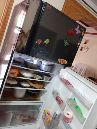 Hitachi inverter almost new  fridge for sale.