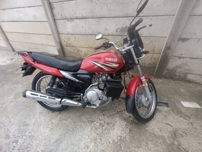 Yamaha 125YBZ ,2019 , 10/10 condition , 55 KM per litre