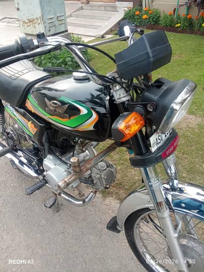 motrcycl far sale argent sale karni hai koi masla ni ha 03484236814i