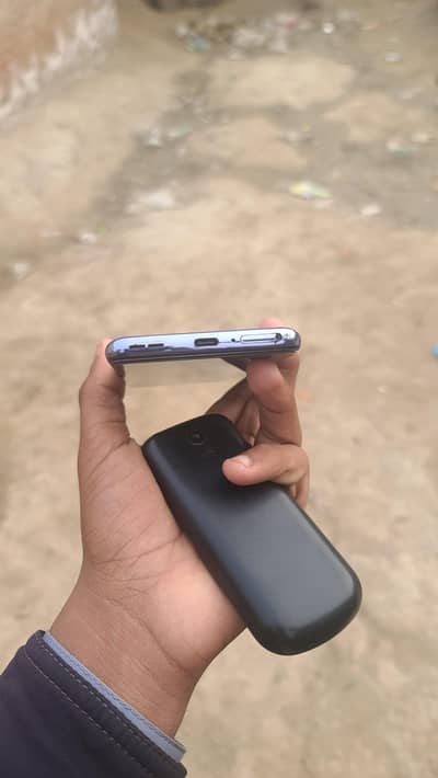 One plus 9 5g 8gb to 128gb