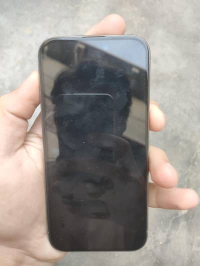 iPhone 15pro 130k condition 10/10