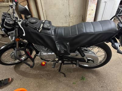 Suzuki 150cc Just like new urgent sale