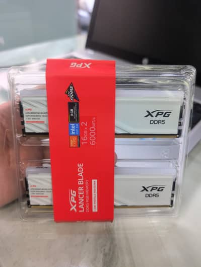 XPG LANCER BLADE 32GB (16X2) DDR5 600MHZ WHITE