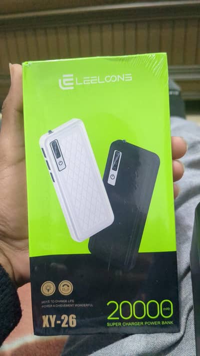 LEEL & NS, Power bank, brand new